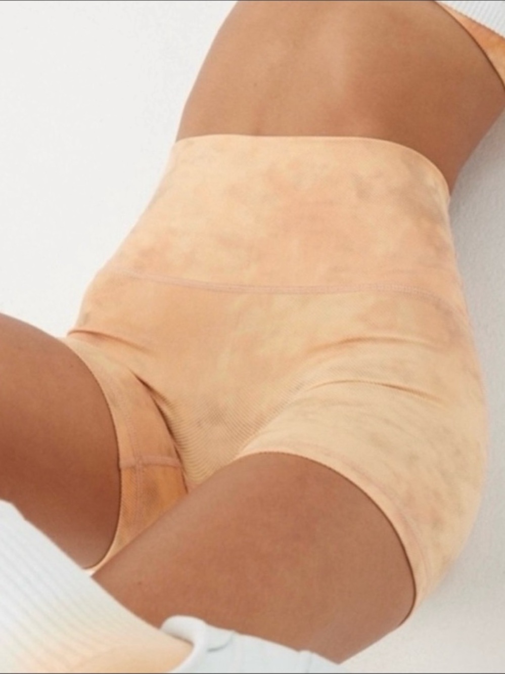 NWOT Offline by Aerie Goals Shine High Rise Bike Shorts